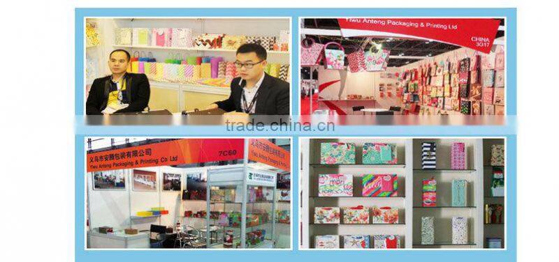 2016 promotional fashion design with window women underwear packaging box