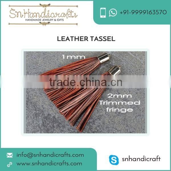 Low Weight Durable Finish Leather Tassels Keychain for Sale