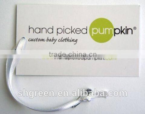 Pure white matte paper swing tag with safely pin