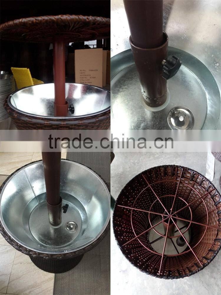 Outdoor PE rattan woven wine or beer cooler table garden patio party decorative adjustable design bulk ice bucket