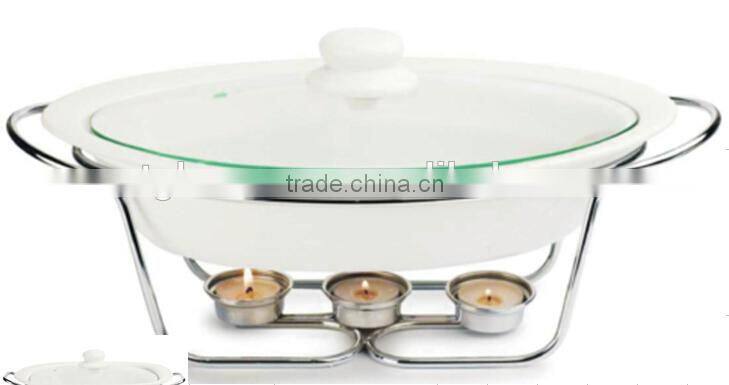 white ceramic bakeware pot with glass cover