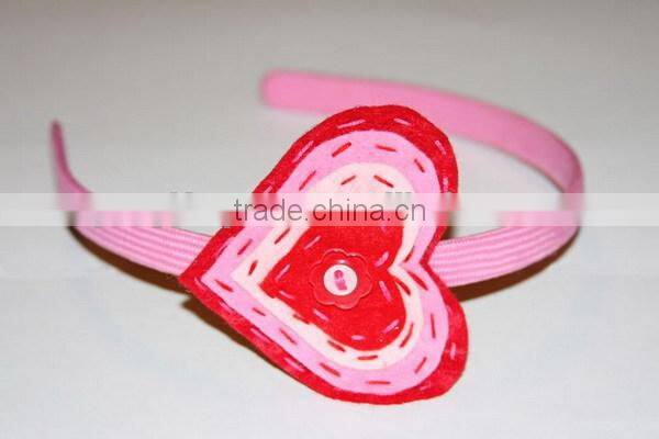 2017 new hot fashion latest design China fabric craft handmade kids hair decor felt cheap wholesale red heart headband for girls