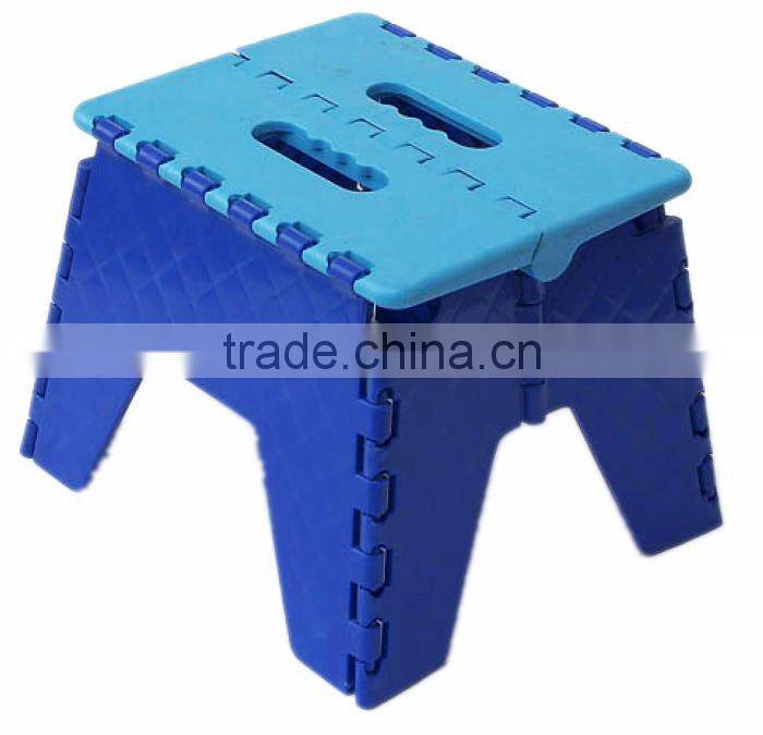 39CM Plastic Folding Step Stool, Portable Small Folding Chair, Outdoor Camping Foldable Stool