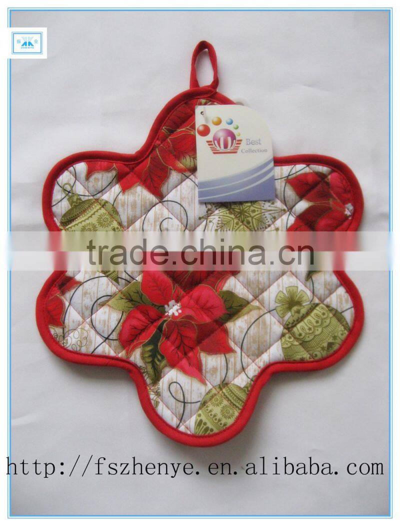 Printed 100 % Cotton Round Square Star Circle Shape Pot holder in oven mitten