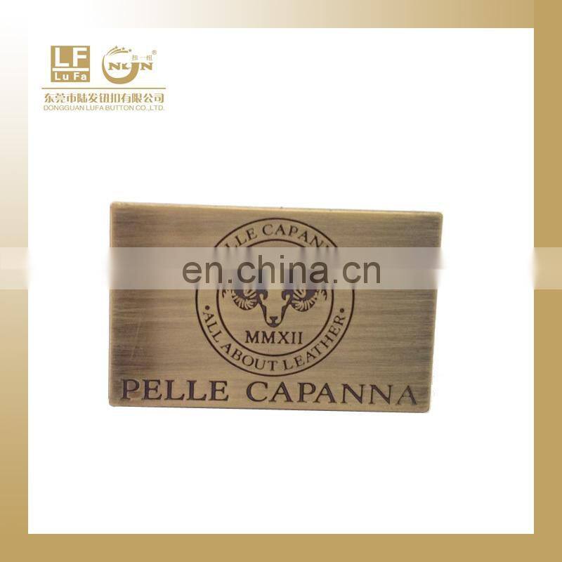 magnetic button badge