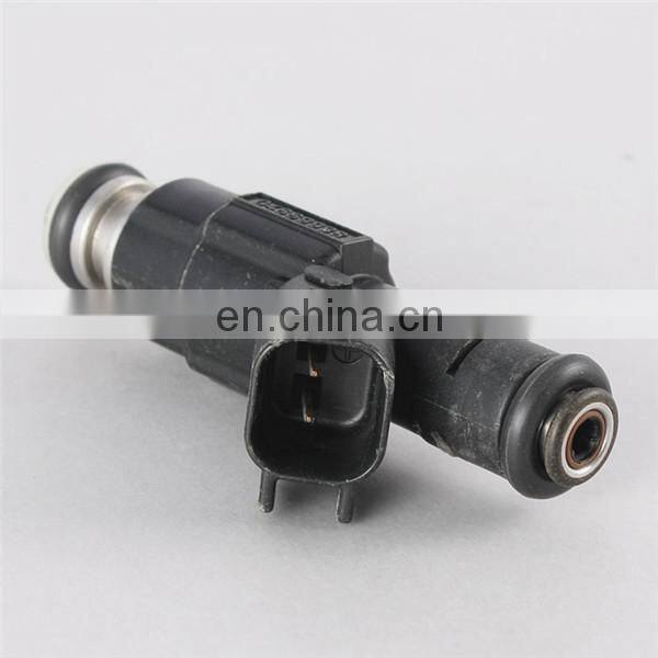 Fuel Injector EV6 22b / OEM No. 0280155784