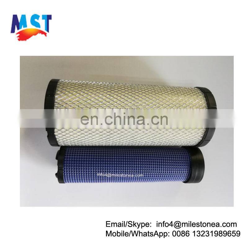 Air filter set RE68048 RE68049 for heavy truck engine