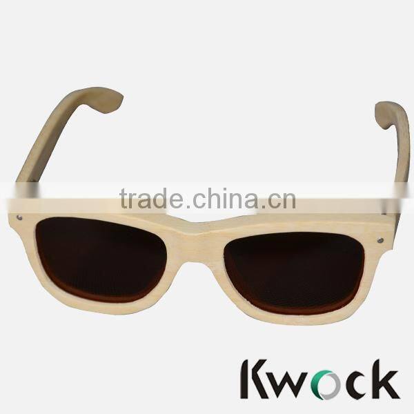 Polarized Lenses Optical Attribute and Fashion Sunglasses Style wooden sunglasses