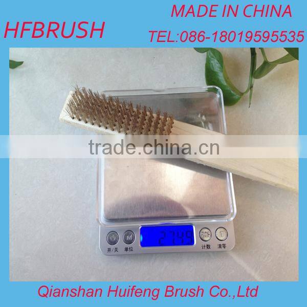 Copper wire wooden handle brush