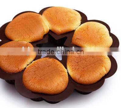 Plastic cake decorating supplies made in China