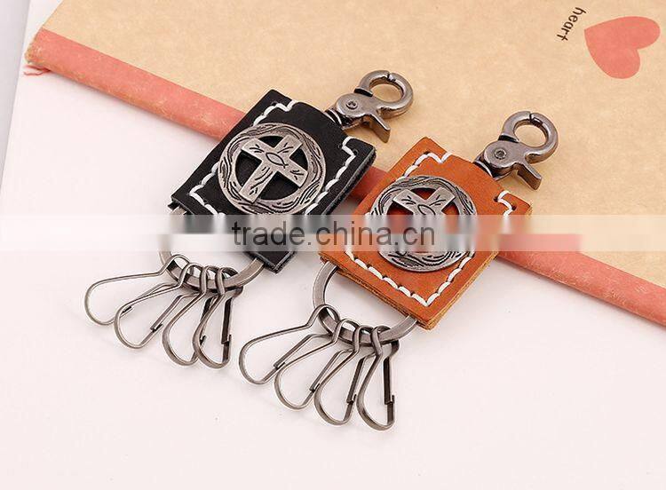 2015 Yiwu Factory Direct Sale Punk Shaped New Design Keychain with Metal Pendant