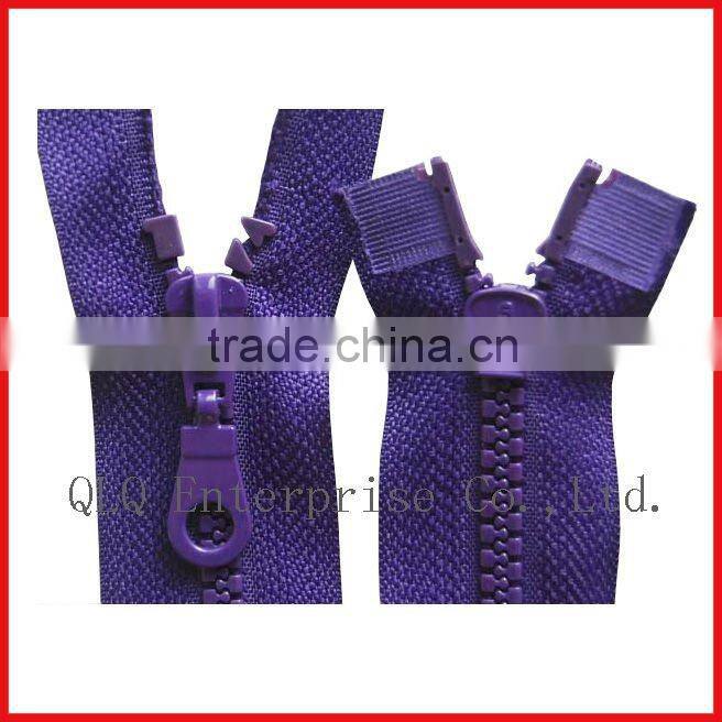 Two Ways Plastic Zip with Sliders