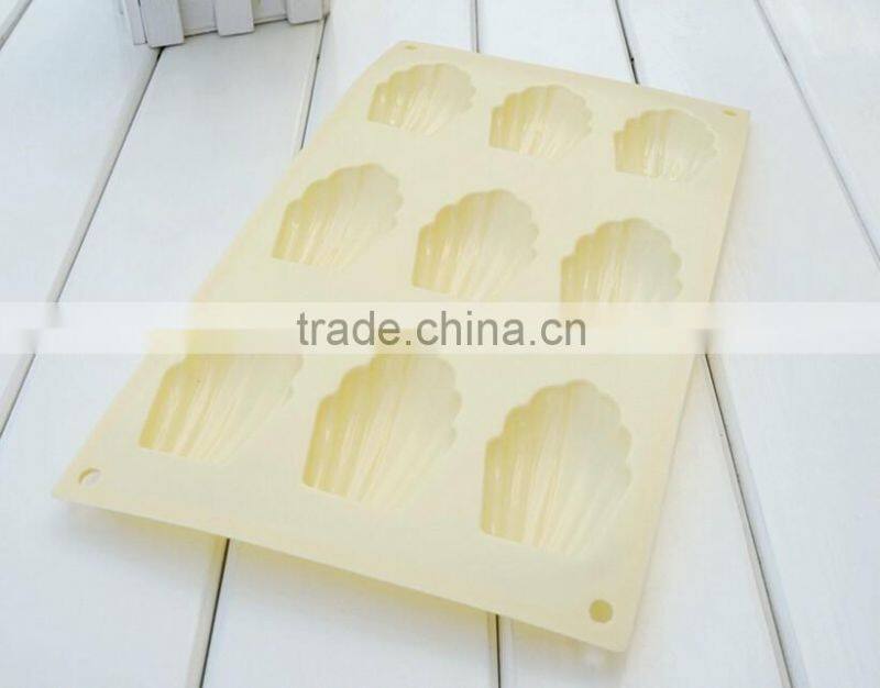 Hot sale food grade FDA and LFGB 9 hole shell shape colorful silicone oven cake mold