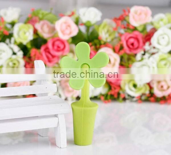 Wholesale reusable colored safety cork stopper silicone