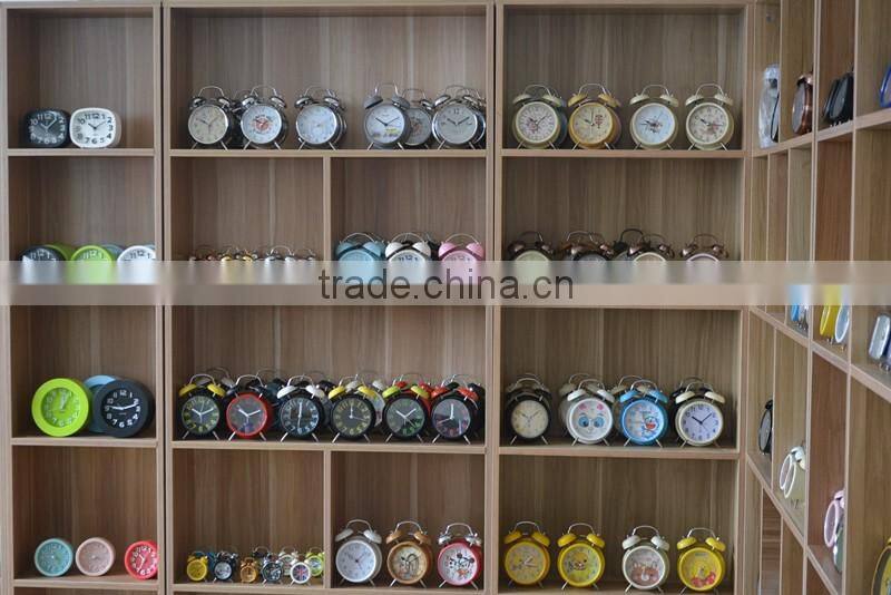 non ticking loud unique sivery analogue clock alarm/best selling large digital clocks for home decoration