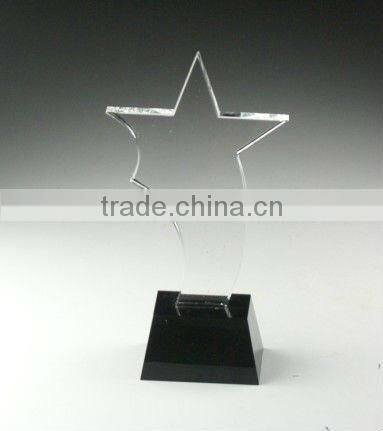 Crystal pyramid plaque with engraving crystal trophy