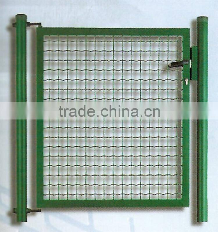 ISO factory directly supply low price metal courtyard gate