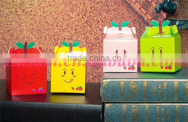 Christmas custom cute smiling face apple box gift,small packaged gift box