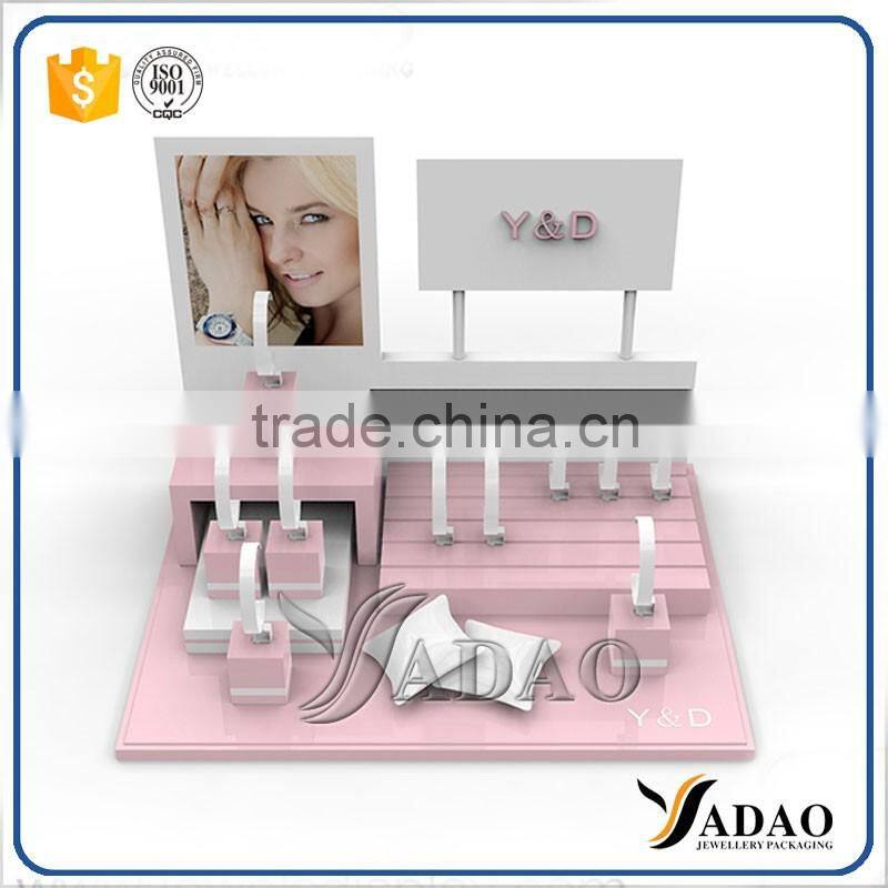 customize glossy lacquer wooden watch display cases