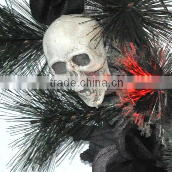 Purple rose light up wreath with skull decor for wall decoration of halloween holiday