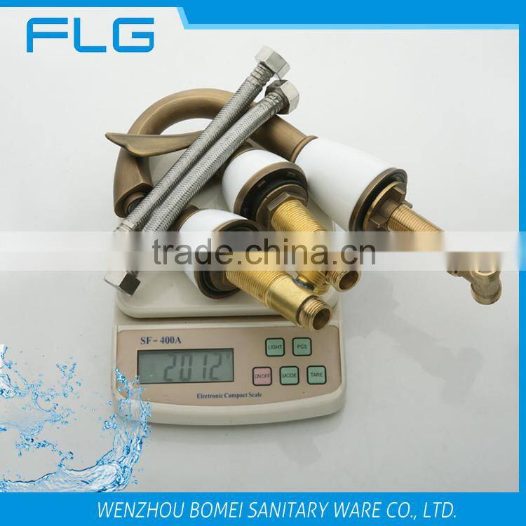 Luxury Double Handle Cold And Hot Water Brass Mixer Antique Basin Bathroom Faucet FLG607 With china