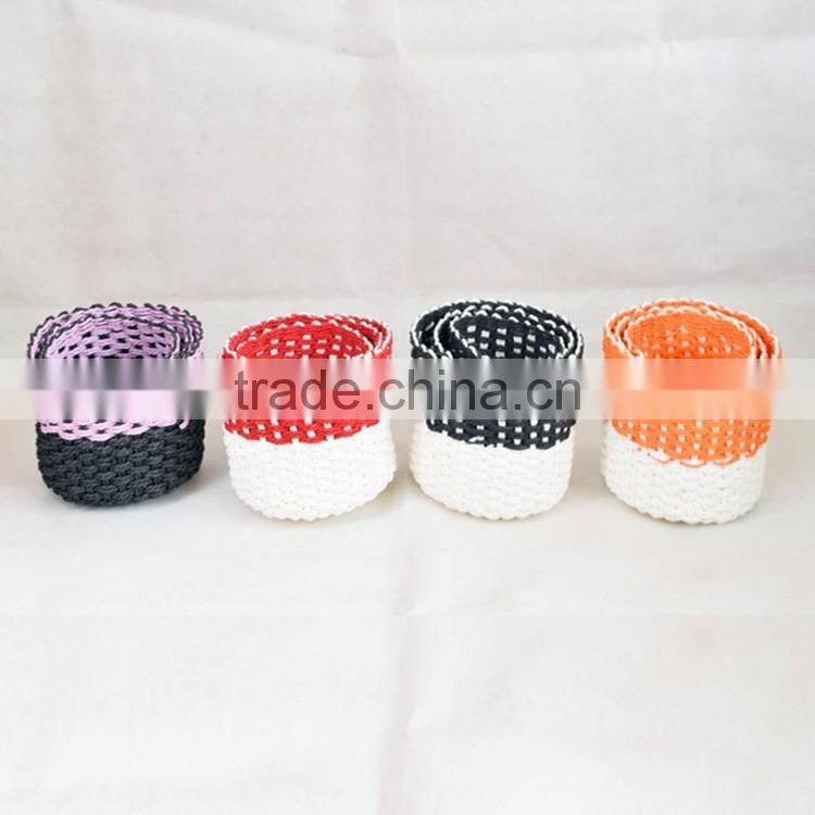 China wholesale hand woven cute mini decorative gift baskets