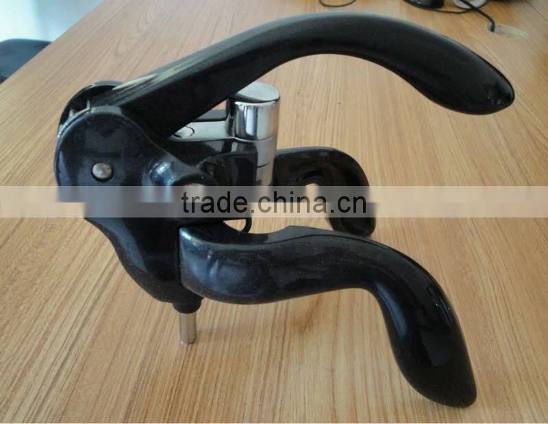 K660-R new design rabbit bottle corkscrew