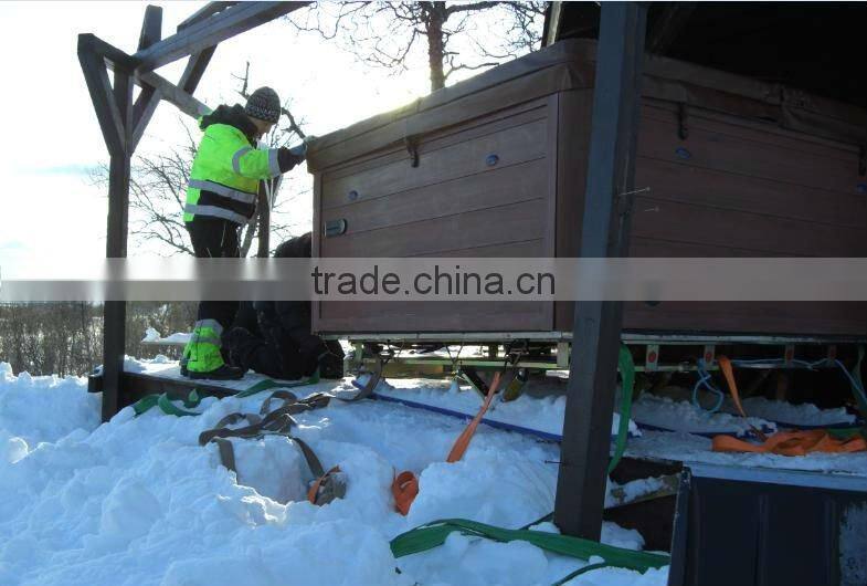 TV outdoor spa Cleopatra