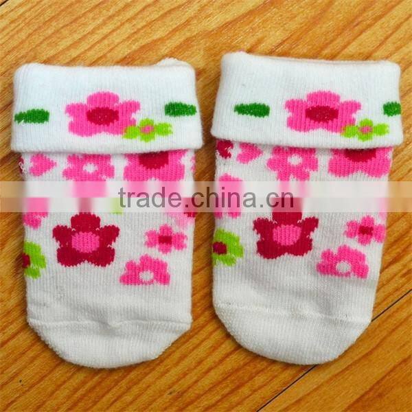 Popular knitted newborn baby hat+socks set