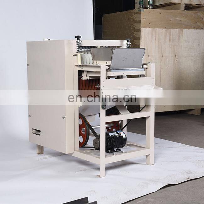 Wet way Peanut and almond Peeling Machine