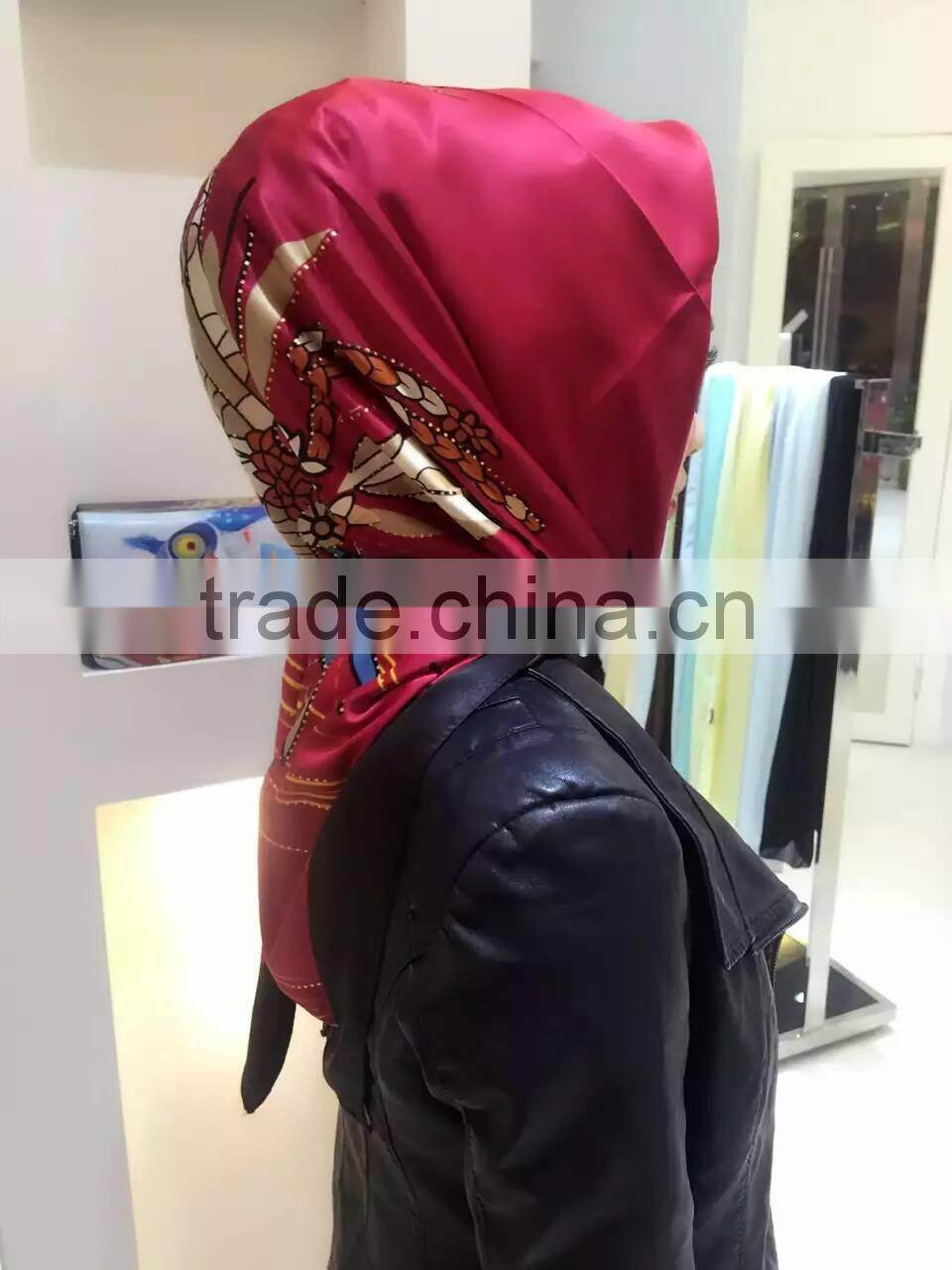 Newest 2016 printed 110*110cm silk square islamic headscarf;muslim scarf