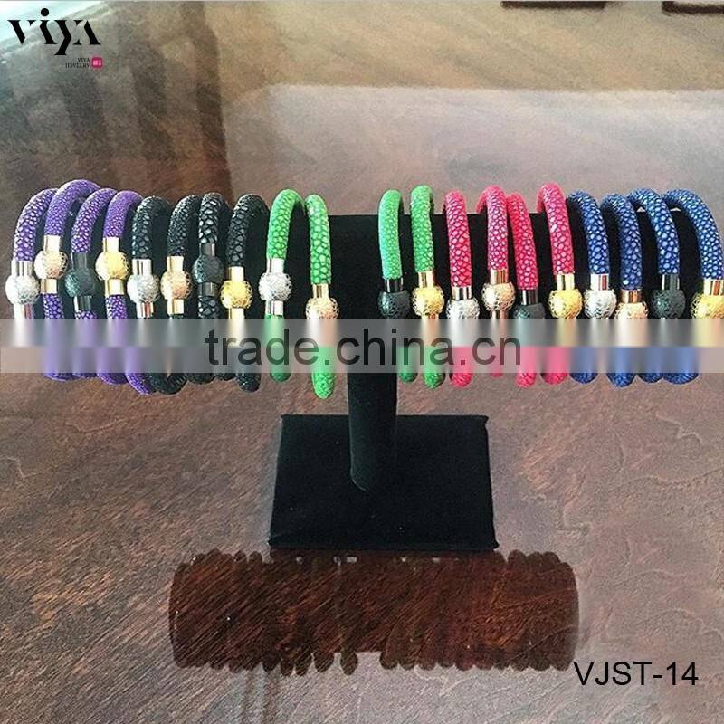 New Design Men Stingray Leather Bracelet High Quality Magnetic Bangle with Wholesale Prices