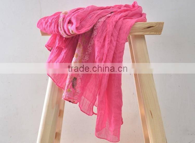 Hot Sell Fashion Beautiful Flower Embroidery Long Cotton Scarf Hejab