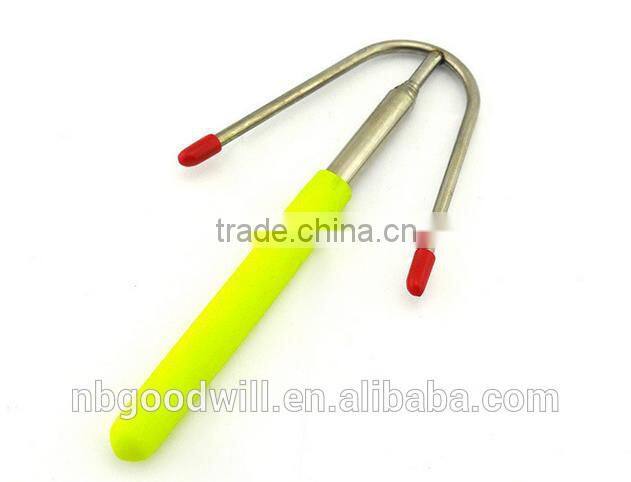 Large U type barbecue fork , rubber non slip handle stainless steel telescopic barbecue fork outdoor barbecue