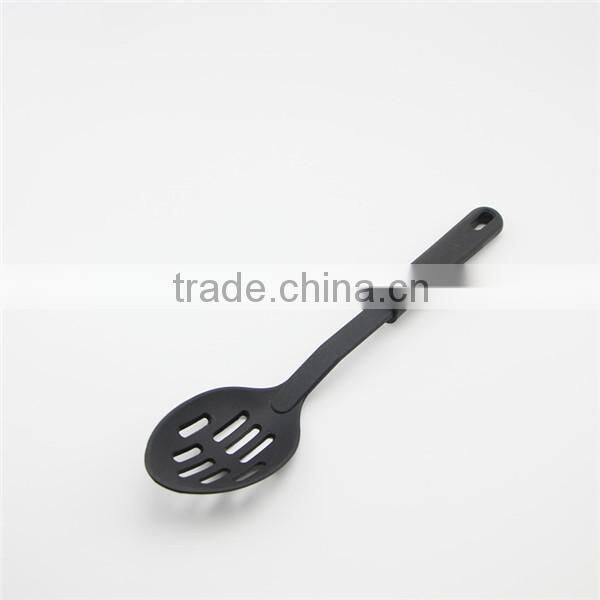 Nylon material china manufacturer kitchen utensils