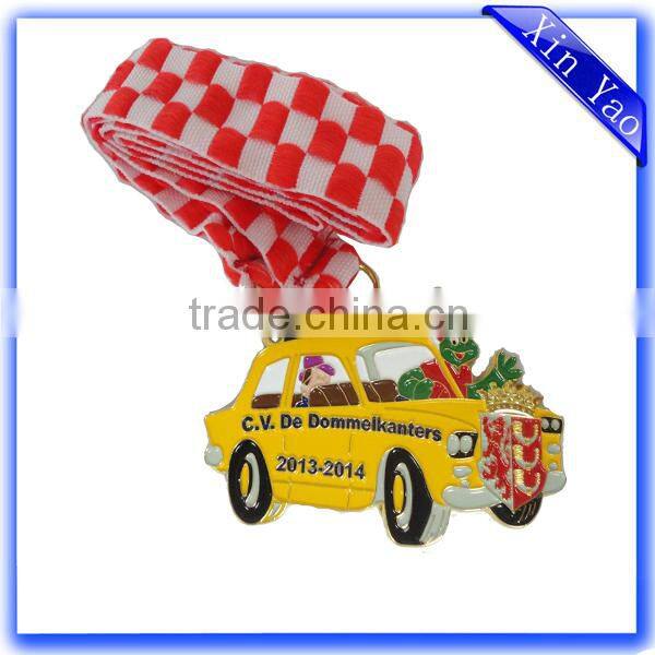 Promotional zinc alloy gold enamel custom shaped medal