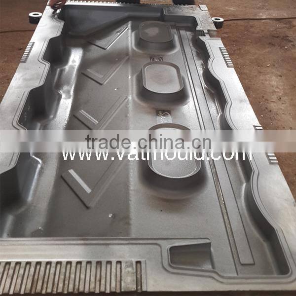rotomolded HDPE plastic traffic/road barrier blow mold
