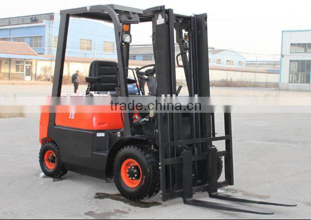 3.0T Diesel Forklift Truck with Japanese Engine