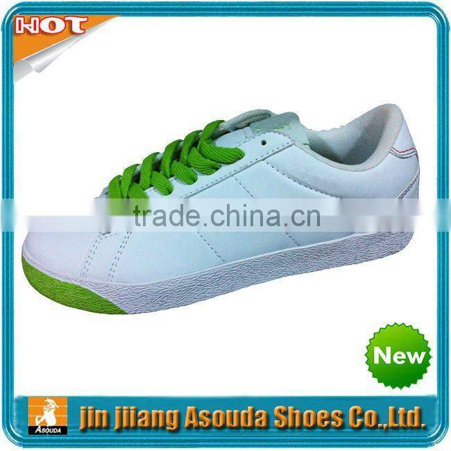 2016 fashion girl skate shoe