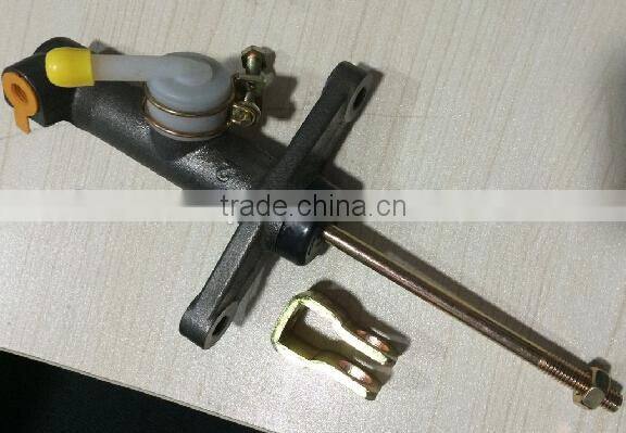 RF8 RD8 RE8 clutch master cylinder with repair kit for nissans UD diesel truck CW52