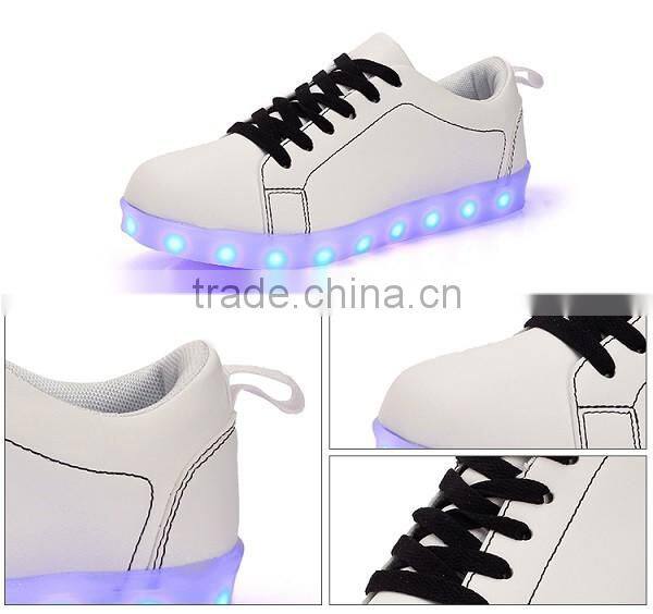 2016 The Latest Fashion Casual Shoe LED Light Up Shoe