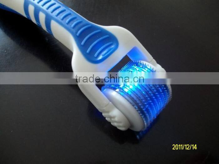 Lowest Price roller skate led light Microneedle Derma Roller