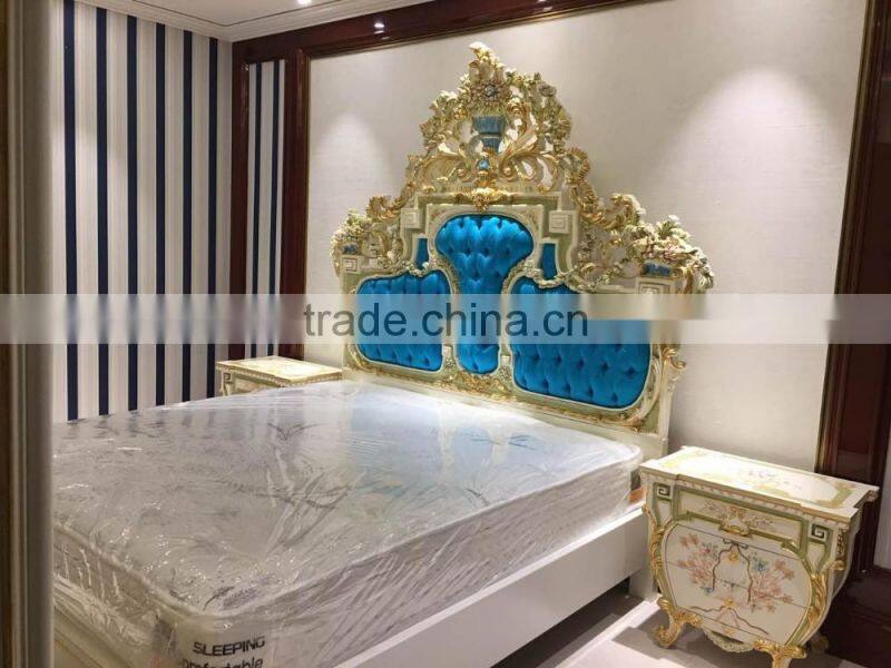 European Italian Designed Royal Palace Furniture Set, Elegant Bouquet with Vase Decorated Bedroom Furniture Set