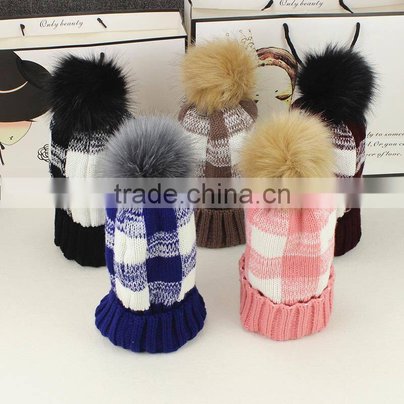 High quality Winter Warm Hot Fashion Lady thicken Beanies Knit Winter Hat Cap With Faux Fur Ball