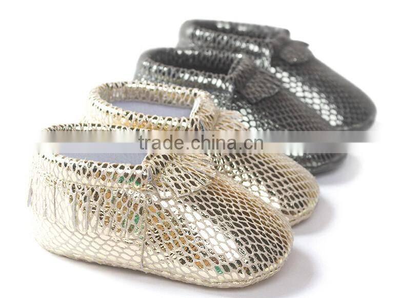 shinning leather moccasins shoes for baby, baby PU shining moccains