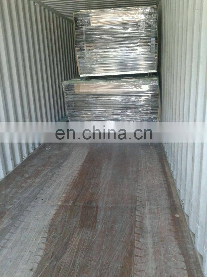 high quality smooth top steel fencing