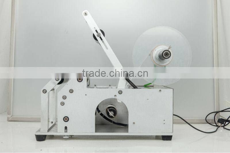 MT-50 manual bottle round sticker labeling machine