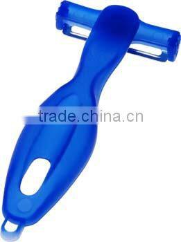 plastic vegetable peeler