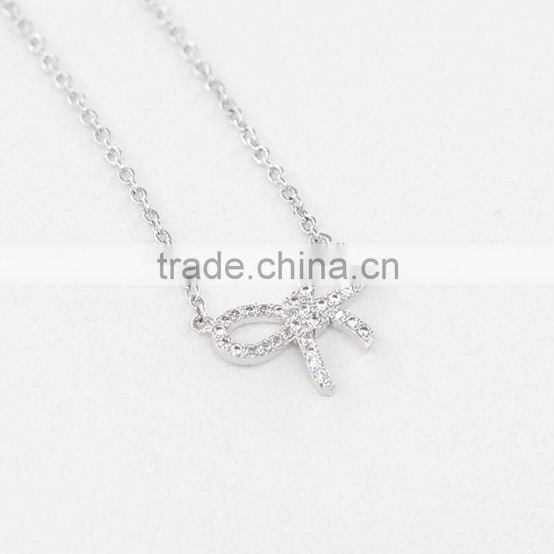 2016 Fashion Butterfly Design Crystal Necklace