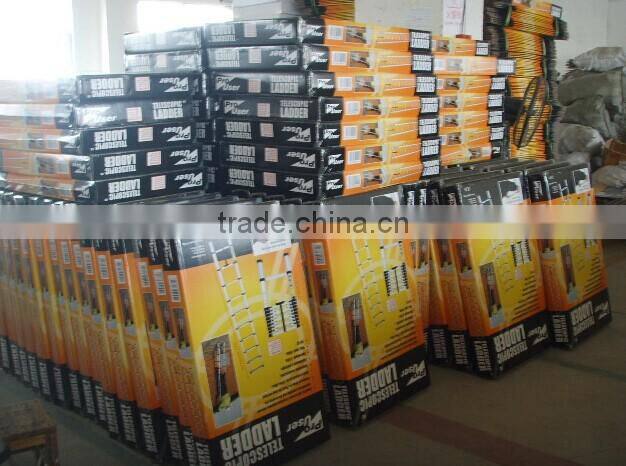 Aluminum telescopic ladders